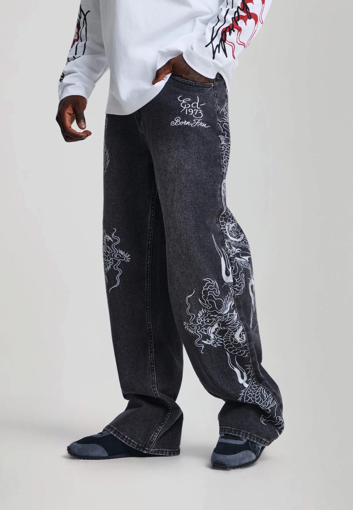 Ed Hardy Embroidered Soaring Dragon Flare Jeans Washed Black - OnSize