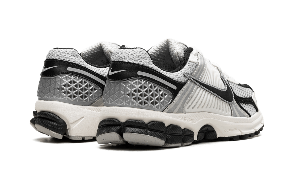 Nike Zoom Vomero 5 Photon Dust Black - OnSize