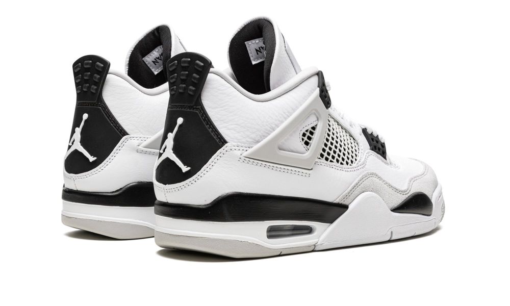 Jordan 4 Retro Military Black - OnSize